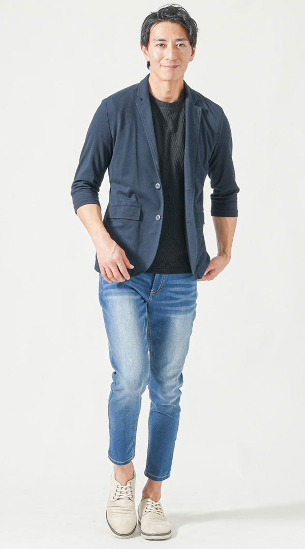 接触冷感デニムと七分袖ジャケットを組み合わせた50代男性向け涼感コーデ