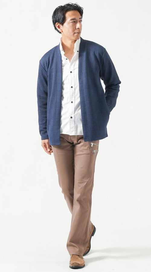 ネイビーカーディガンのメンズ春コーデ