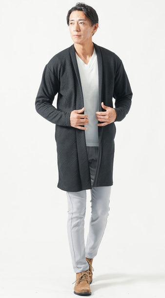 メンズにおすすめのロングカーディガンと白Tシャツを使った細見え秋コーデ