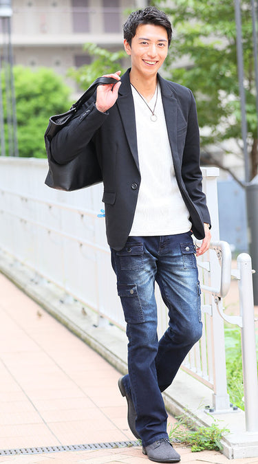 デニムブーツカットパンツ×ブーツのメンズコーデ