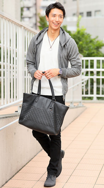 50代メンズトートバッグコーディネート