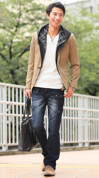 ベージュアウターのコーディネート例