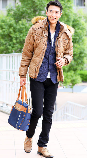 ベージュアウターのコーディネート例