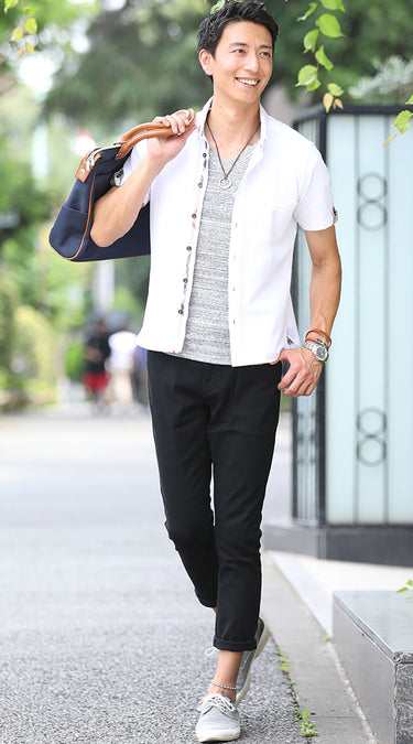 メンズのおすすめのポロシャツを着たコーデ例