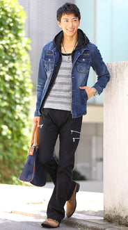 おすすめのブーツカットパンツのメンズコーデ