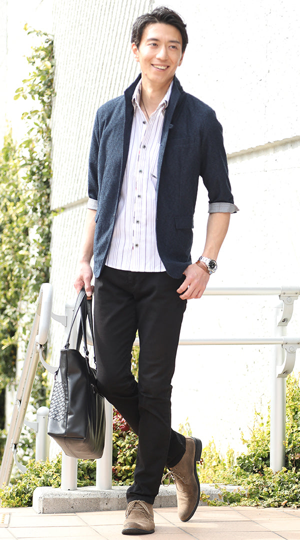 紺イタリアンカラージャケット　ストライプシャツ　黒パンツ　snp_xn0608