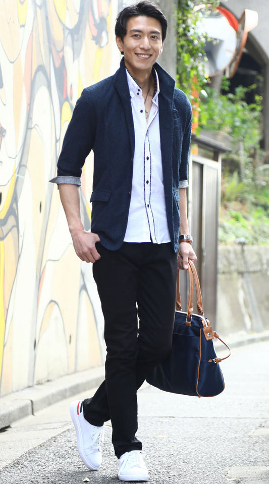 紺イタリアンカラージャケット　白シャツ　黒パンツ　snp_xp0261