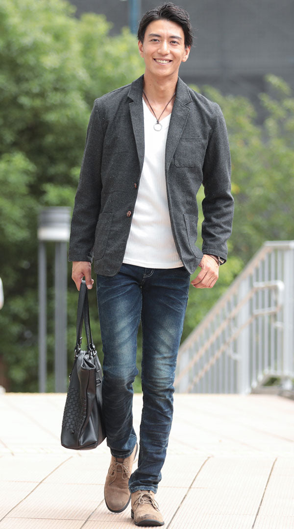 40代メンズにおすすめのダークグレージャケットとインディゴデニムを使った秋のカジュアルジャケットコーデ