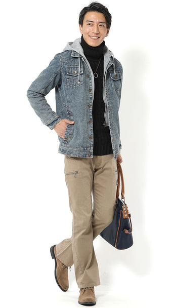 メンズにおすすめのジージャンとタートルネックで秋らしさを出した着こなし例