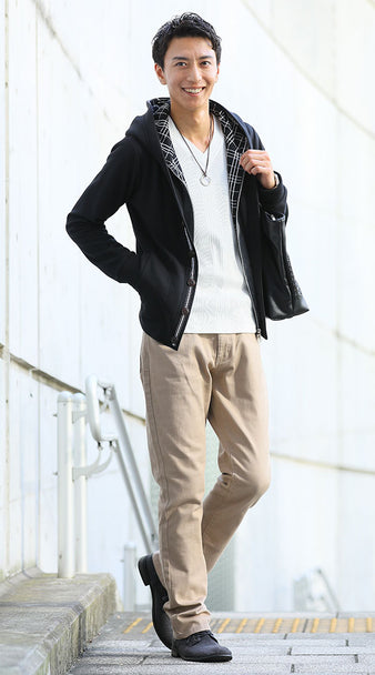 50代メンズ秋のチノパンコーディネート