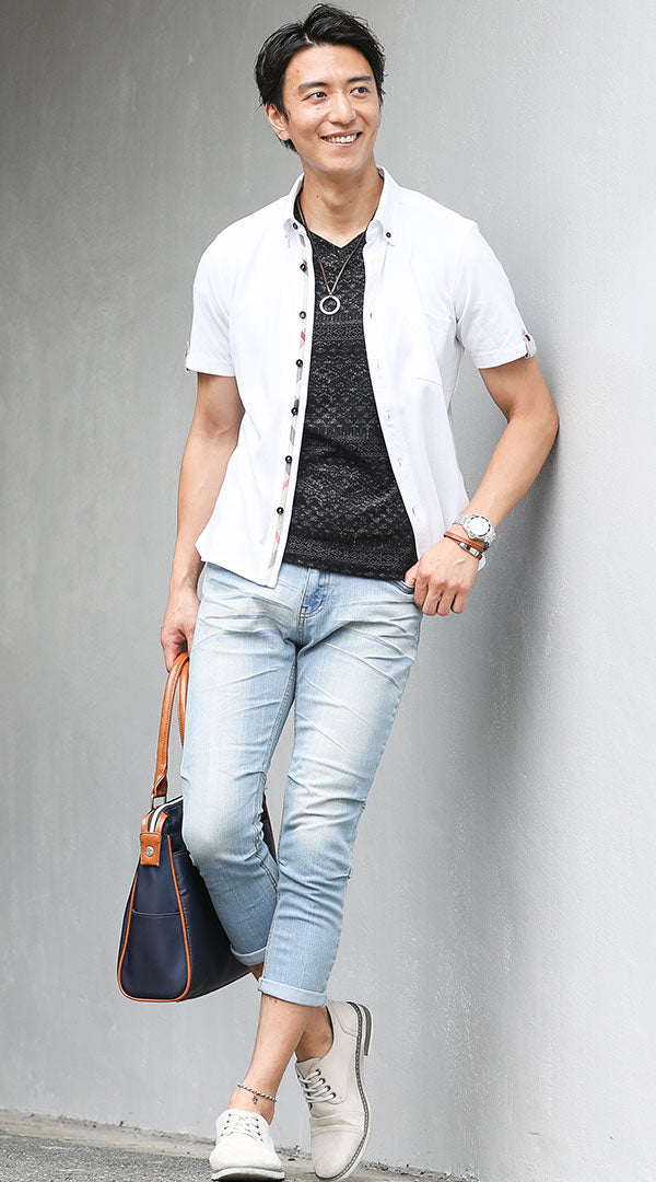白ポロシャツ　黒Tシャツ　ブルーデニムパンツ　snp_gu0052