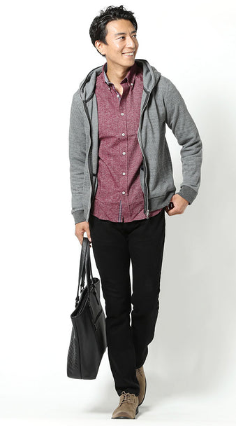 黒パンツの秋コーデ例