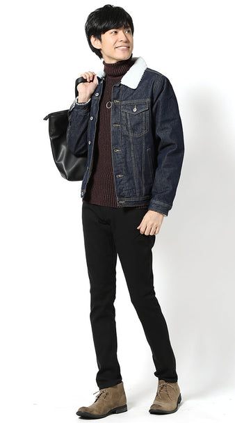 メンズにおすすめの濃紺ジージャンと黒スキニーパンツを使った秋コーデ