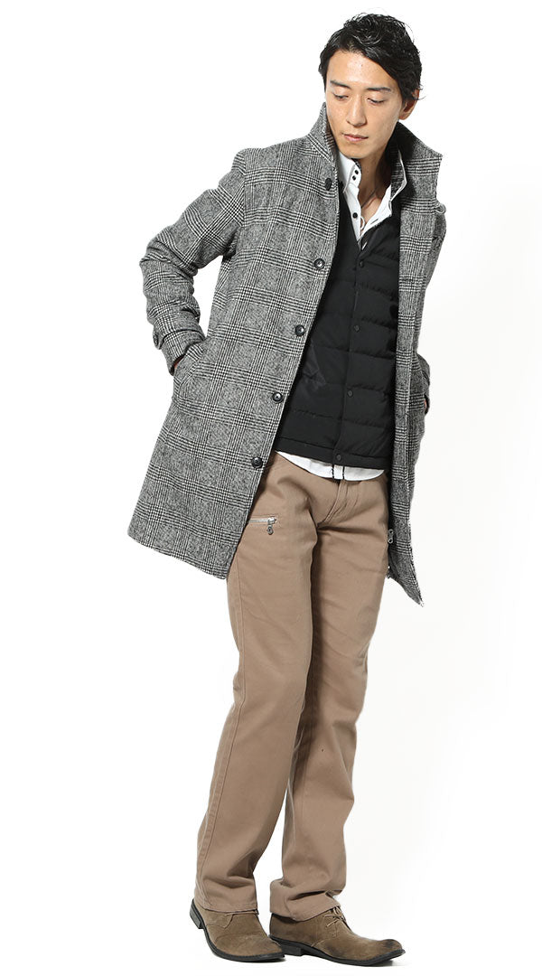 50代男性におすすめのインナーダウンとチェスターコートの重ね着コーデ