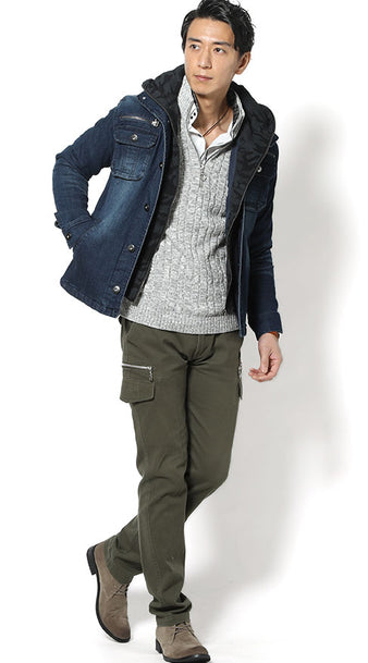 グレーのぴったり細身リブニットコーデ