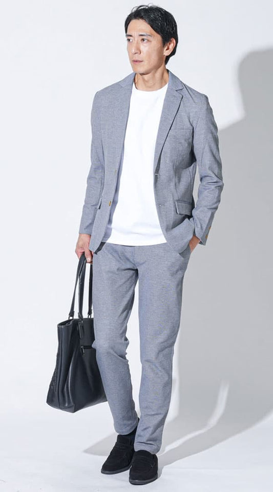 グレーセットアップ　グレーテーラードジャケット　白インナー後ろ襟高めメンズ半袖Tシャツ　グレーテーパードパンツ　snp_qf1059