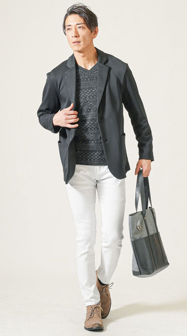 メンズにおすすめの白スキニーパンツのコーデ例