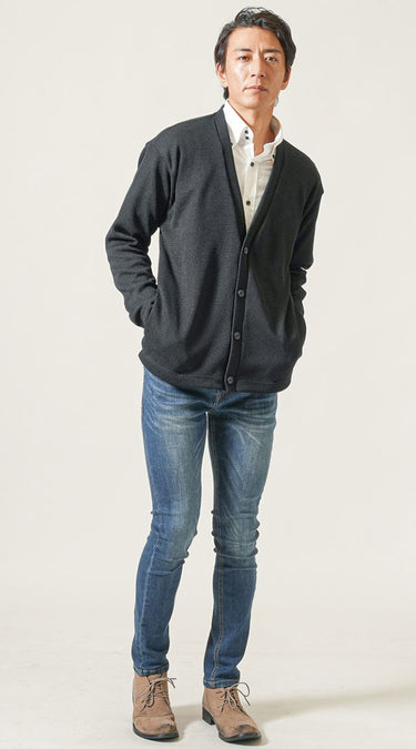 冬の室内におすすめのメンズコーデ例