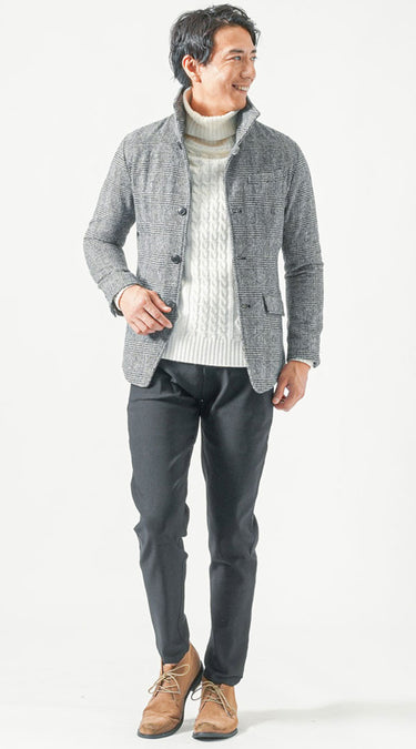 オジサン感0(ゼロ)のメンズの白ニットコーデ