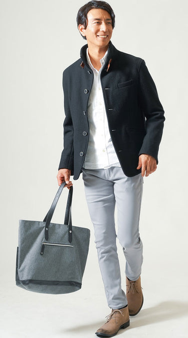 計算された立ち襟コートのかっこいいコーデ例