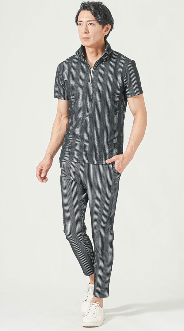 黒セットアップ　黒半袖ポロシャツ　黒アンクルパンツ　白スニーカー　snp_ps0377