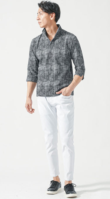 メンズにおすすめの白スキニーパンツの夏コーデ例