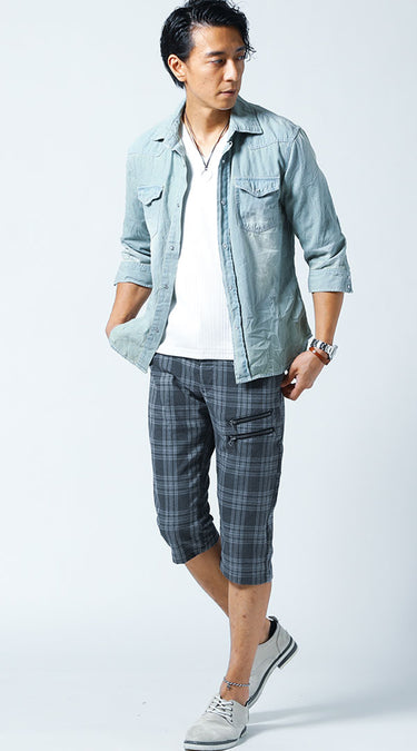 おしゃれなグレークロップドパンツコーデ例