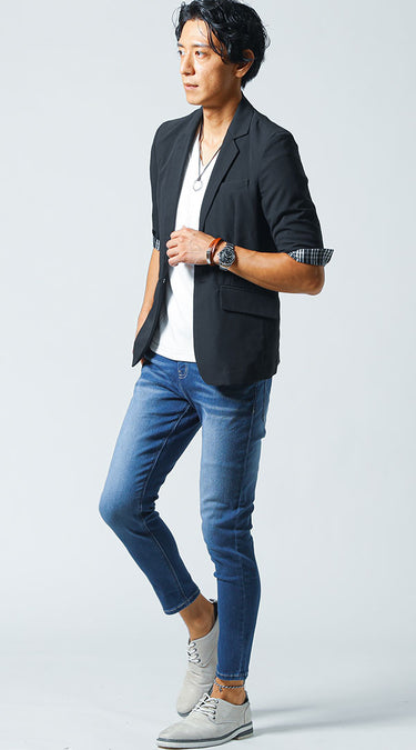 大人の男性にふさわしいきちんと感のあるサマージャケットコーデ例