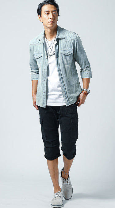 デニムシャツ×クロップドパンツの実際のコーデ例