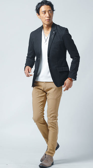 メンズにおすすめのチノパンに合う靴のコーデ例