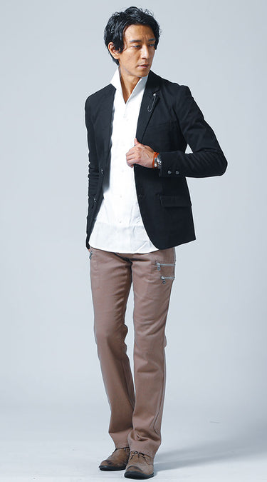 ベージュブーツカットパンツ×ブーツのメンズコーデ