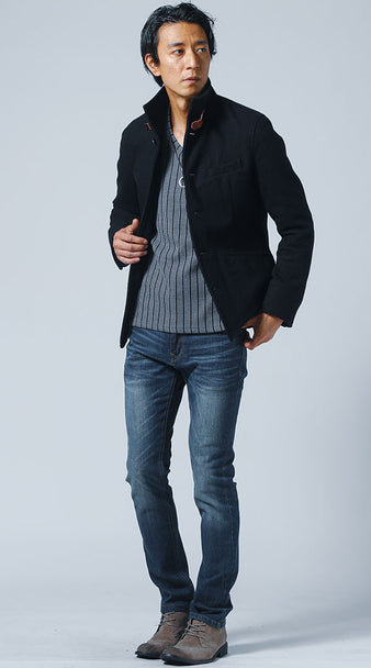 メンズハーフコートのコーディネート例