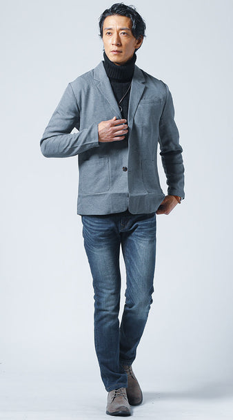 メンズにおすすめのジャケット×タートルネック×デニムパンツのコーデ例