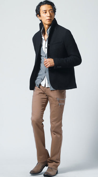 ブーツカットパンツメンズの秋冬コーデのメンズコーデ