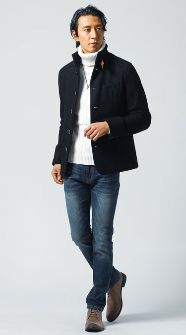 黒のアウター×デニムパンツコーディネート