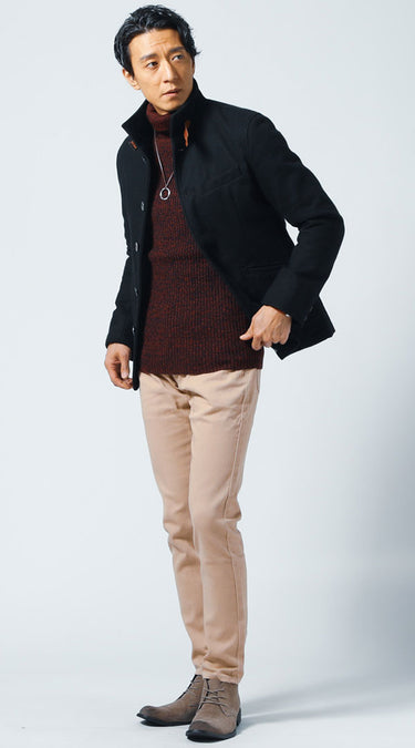 タートルネックと合わせた冬コートコーデ例