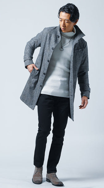 黒の細身パンツメンズコーディネート例