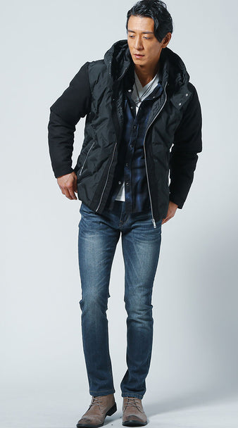 黒 ブルゾン メンズ　コーデ