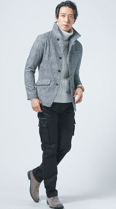 メンズにおすすめの黒カーゴパンツコのコーデ例