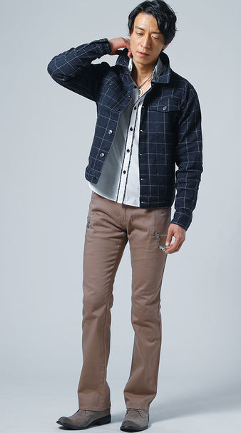 チノパンとデニムジャケット(Gジャン)のメンズコーディネート