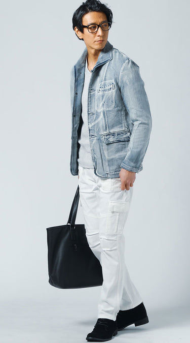 メンズにおすすめのカーゴパンツ春コーデの例