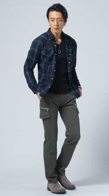 50代メンズパンツ?男らしいコーデを目指すならカーキパンツ