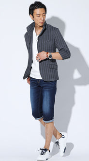 クロップドデニムパンツを使った全身コーデ