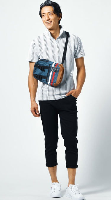 40代メンズにおすすめのネイビーボディバッグコーディネート