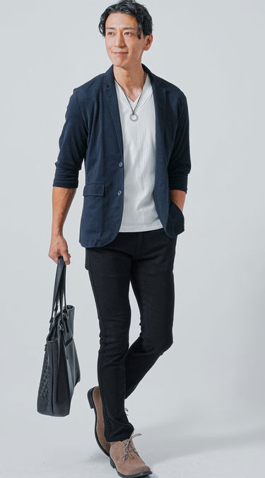 40代らしく落ち着いて見えるメンズコーデ例