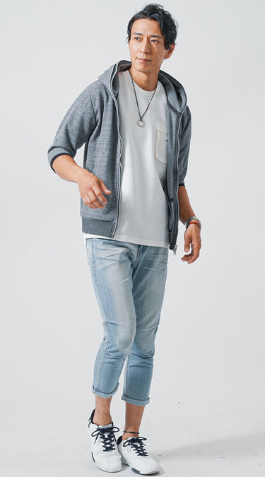 クロップドパンツのおしゃれなコーデ例