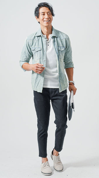 シャツと合わせた７分袖Tシャツコーデ