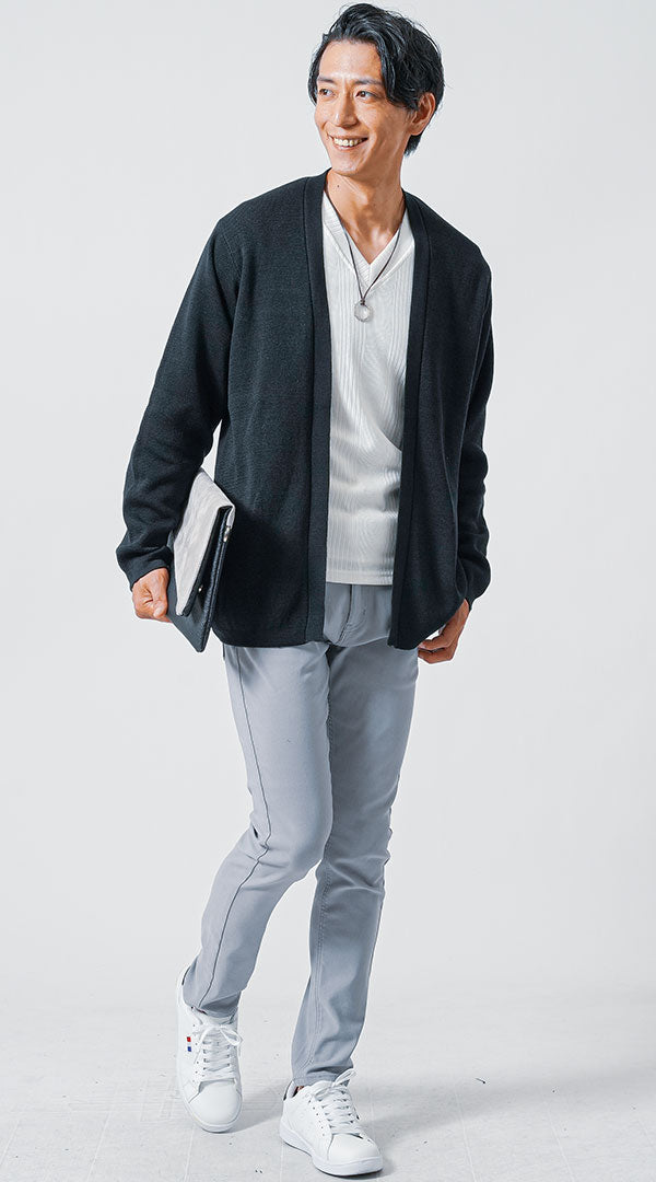 メンズにおすすめの秋のきれいめカーディガンジャケットコーデ｜30代・40代向けグレー×黒配色スタイル