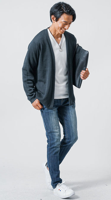 メンズにおすすめのデニムパンツのコーデ例