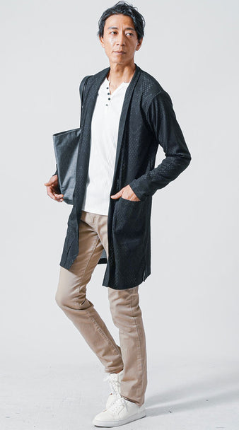 ロングカーディガン×ロンT×パンツのコーディネート